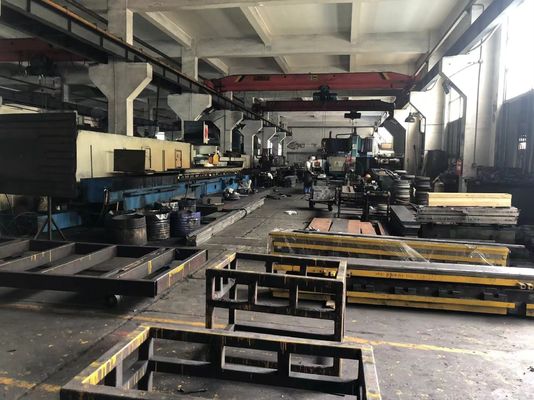 konik yuvarlak ve poligon kutup takım/ışık direği için kalıp rusya ışık direği üreticisi için 10 m