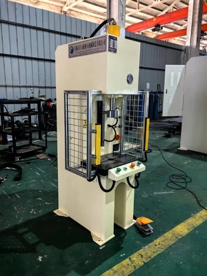 Hydraulic Press Machine with 700 Mpa Max Opening Height 380V Input Voltage and Emergency Stop Button