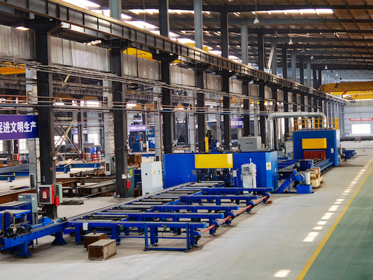 Yüksek Hızlı CNC Kiriş 3D Delme Makinesi 7 Eksen Yüksek Verimlilik ve Hassasiyet