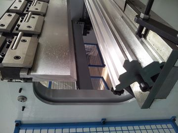 ESTUN E200 Güçlü Uygulamalar için Kontrollü Çok Eksenli Hidrolik Baskı Frenleri